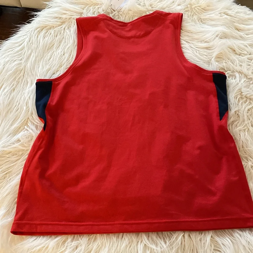 NEW...NIKE Dri - fit men's top